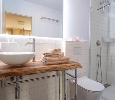 Rhodt unter Rietburg Apartment | REFUGIUM Theresienstraße 19 - Chambre Monet