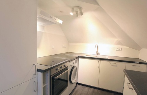 Alsdorf Apartment | Refurbished 2-room apartment in a quiet location in the inner courtyard, Alsdorf