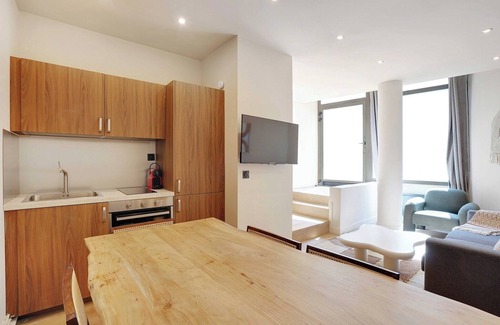 Gare Apartment | Refurbished Apartment - 2BD/8P - Place D'Italie