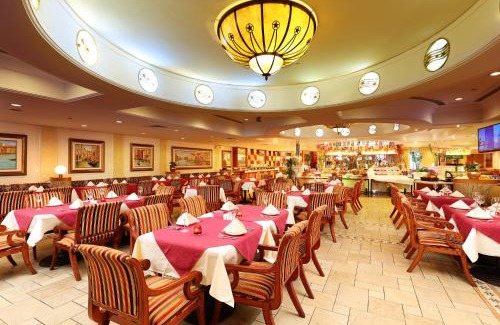 Houjie Hotel | Regal Palace Hotel