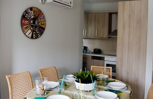 Kariotai Apartment | REGALO KARIOTES/FLAT 7