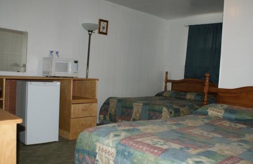 Saint John Hotel | Regent Motel