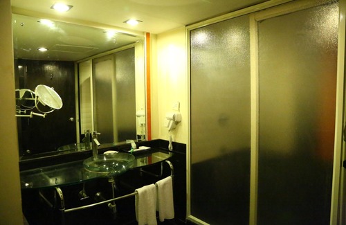 Royapettah Hotel | Regenta Central Deccan
