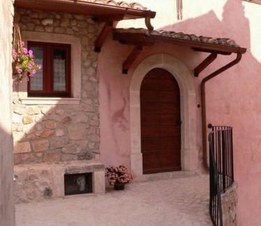 Caporciano House | Regio Tratturo