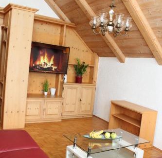 Reisbach Apartment | Reisbacher Penthouse Maisonette beim Bayern Park 2OG