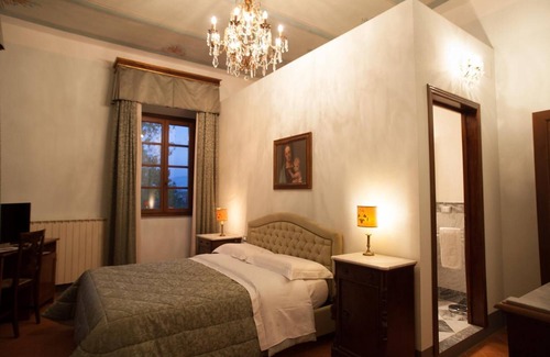 Montemurlo House | Relais Villa Scarfantoni B&B