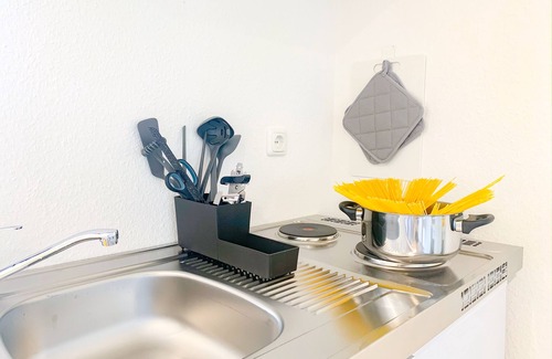 Aachen House | Relax Aachener Boardinghouse Premium 1 App 2