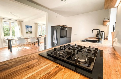 Orth House | Relax and feel good in the Seehaus: your dream vacation on the Baltic Sea!
