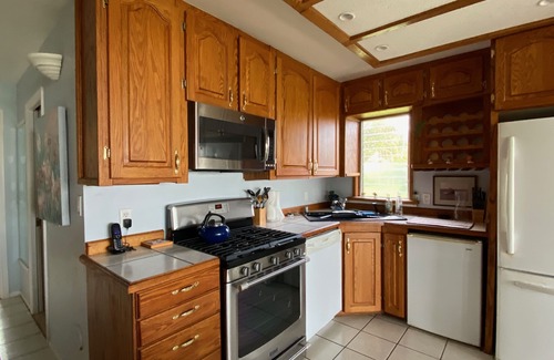 Ualapue Condo | Relax at the Water's Edge on the Friendly Island of Moloka'i