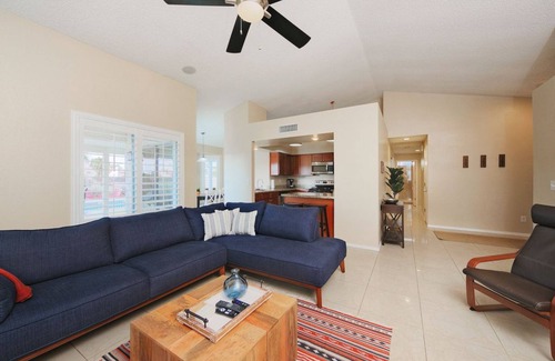 Horizons West House | Relax in Sunny Arizona with heated pool and beautiful views