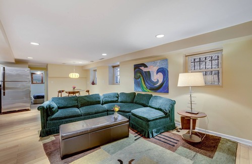 Pulaski Park Apartment | Relax in Winter Park - You Will LOVE the Garden Access and the Classic, Comfortable Feeling by AllSet Turnover