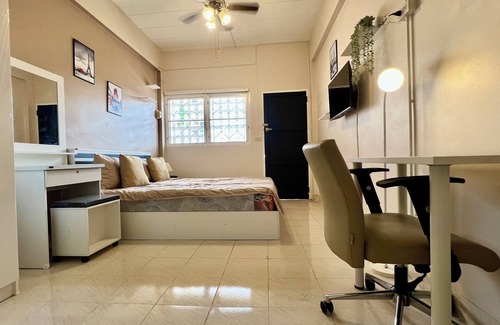 Thung Song Hong House | Relax Inn DMK