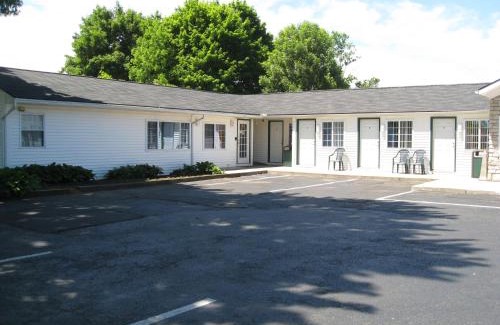 Webster Crossing Hotel | Relax Inn
