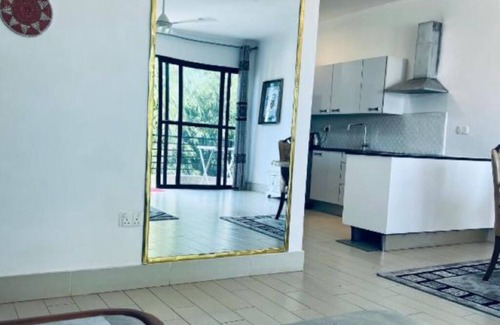 Serrekunda House | Relax Oceanfront Suites - Two-Bedroom Apartmentnn