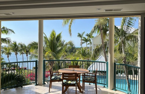The Bight Condo | RELAX on Grace Bay w/Beautiful 3-Tiered Pool