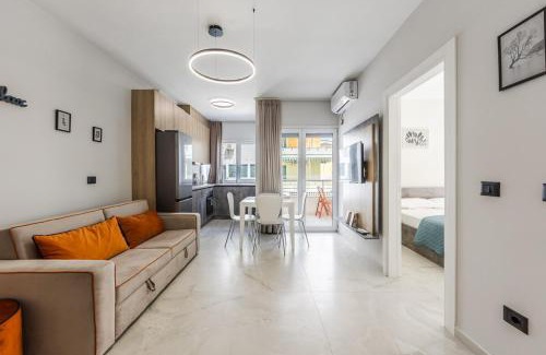 Golem Apartment | Relax Seafront Apartment by PS