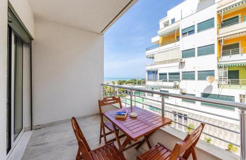 Golem Apartment | Relax Seafront Apartment by PS