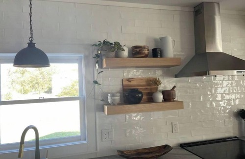 Buxton House | Relax, unwind in beautiful coastal cottage near exquisite Cape Hatteras Seashore