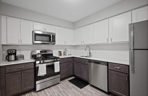 Rochester Apartment | Relax & Unwind in Rochester Cozy Vacation Spot