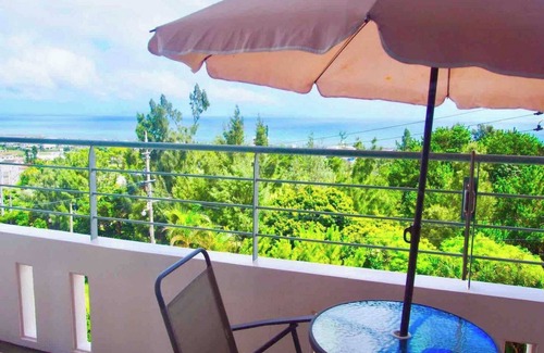 Igei Apartment | Relax while watching the ocean 6 people 10 minut - 3FB/Kunigamigun Okinawa