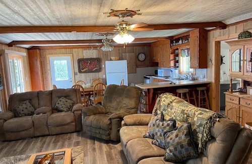 Marenisco House | Relax with a view at Oasis North on Lake Gogebic