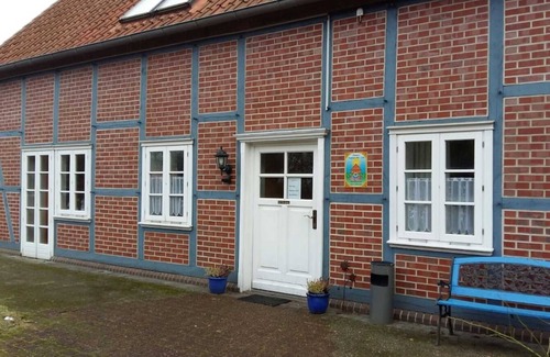 Goehrde Apartment | Relaxation in the beautiful Lüneburg Heath - beautiful half-timbered house
