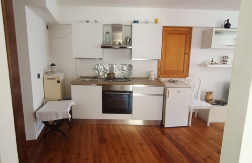 San Colombano Certenoli Apartment | [Relaxation - Sea - Walks] House of Larysa