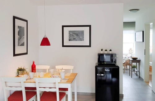 Zingst Apartment | "Relaxing vacation apartment in Zingst: ideal for families and beach lovers"