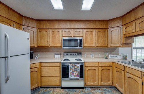 Fairbanks House | Relaxing 4 bedroom home in the country
