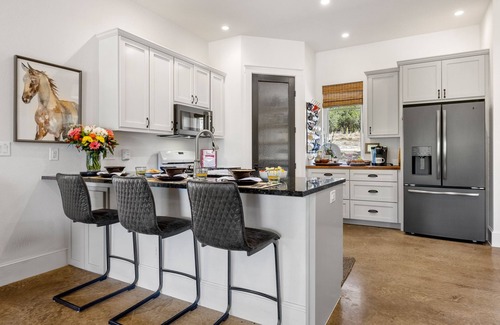 Austin House | Relaxing Austin Stay | Charming House on 5 Quiet Acres