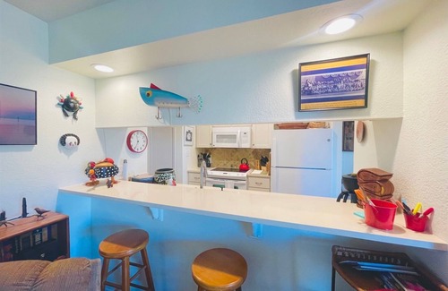 Harbor Oaks House | Relaxing Bayhouse Condominium Living