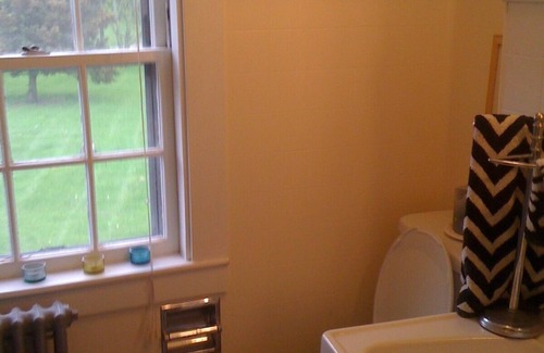 Methuen Apartment | Relaxing Country Retreat