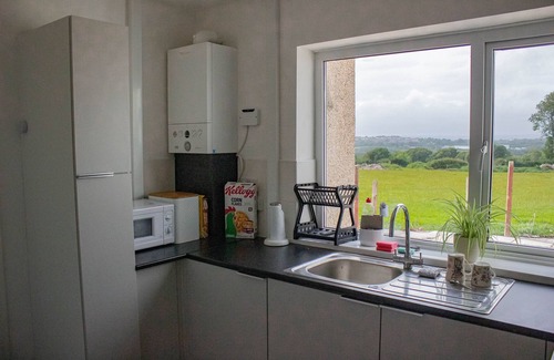 Penllergaer House | Relaxing & Cozy 3-bedroom home: Parking, Pets, PS4