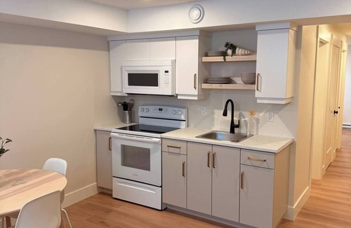 Shediac Apartment | Relaxing Cozy Apartment Close to Shediac Beaches, NB