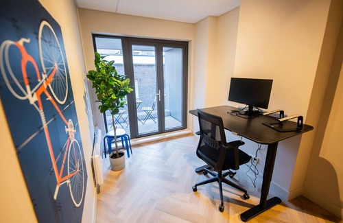 Hilversum Apartment | Relaxing Getaway Studio KS