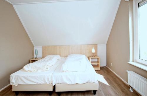 Heel House | Relaxing Nature Escape
