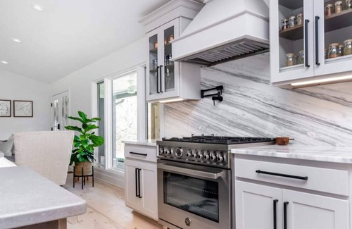 Crestwood House | Relaxing Private Home Perfect for KY Derby and PGA Championship