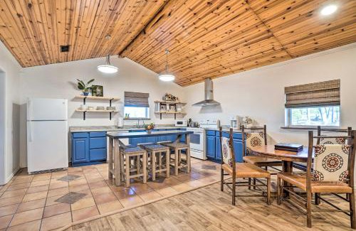 Harrison House | Relaxing Rural Harrison Home - 11 Mi to Town