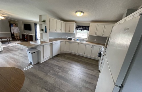 Bark River House | Relaxing Two Bedroom Home in a Country Setting