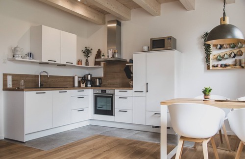 Upleward Apartment | "Relaxing vacation at Gulfhof Boomgaarden. Your home on the North Sea coast!"