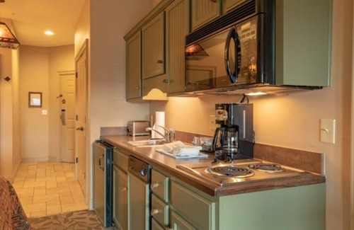 Big Cedars Condo | Relaxing Wilderness Club at Big Cedar, 2 Bedroom Combined