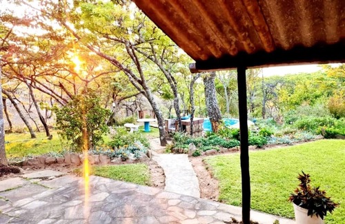 Juliasdale Cottage | Remarkable 3-Bed Cottage in Nyanga