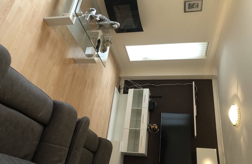 Ipswich House | Remarkable 3-Bed House in Ipswich with a Zen Vibe