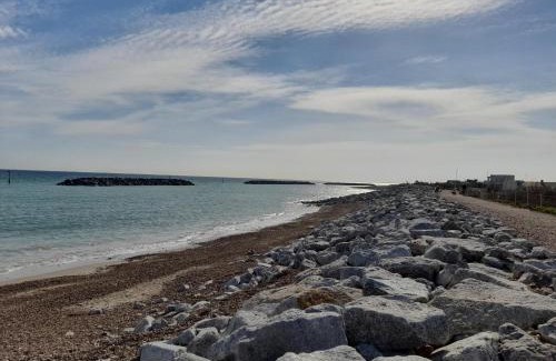 Middleton-on-Sea Apartment | Remarkable Seaside Apartment - Sleeps 4