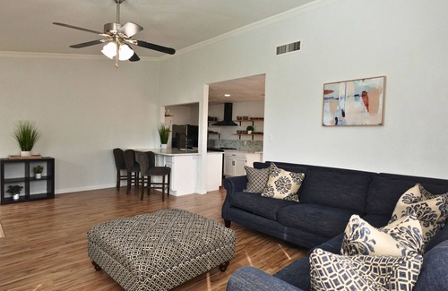 Mesquite House | Remodeled 3-bedroom Home with Pool