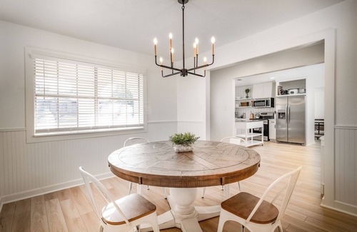 Carter's Grove House | Remodeled 4-bedroom, 2-bathroom house in College Station
