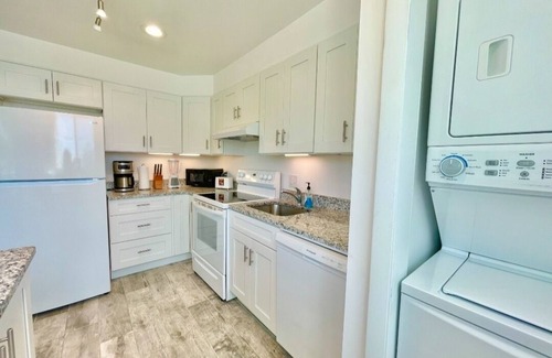 Bolongo Bay Condo | Remodeled Condo! Private Balcony/On the Water/Listen to the Waves! OMG Sunsets!