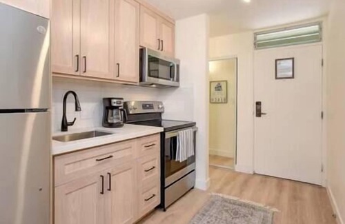 Maalaea Apartment | Remodeled ground floor Kihei studio with AC across from beachnn