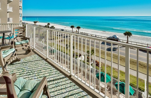 Miramar Beach Condo | Remodeled | Gulf Views | Heated Pools & Hot Tubs | Beach Gear | Gym | Tennis