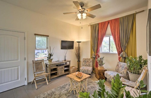 Pacific Heights Apartment | Remodeled Honolulu Apartment with Courtyard Downtown